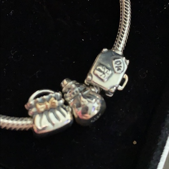 Brand new Pandora bracelet - Picture 4 of 4